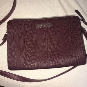 Kenneth cole reaction handbag